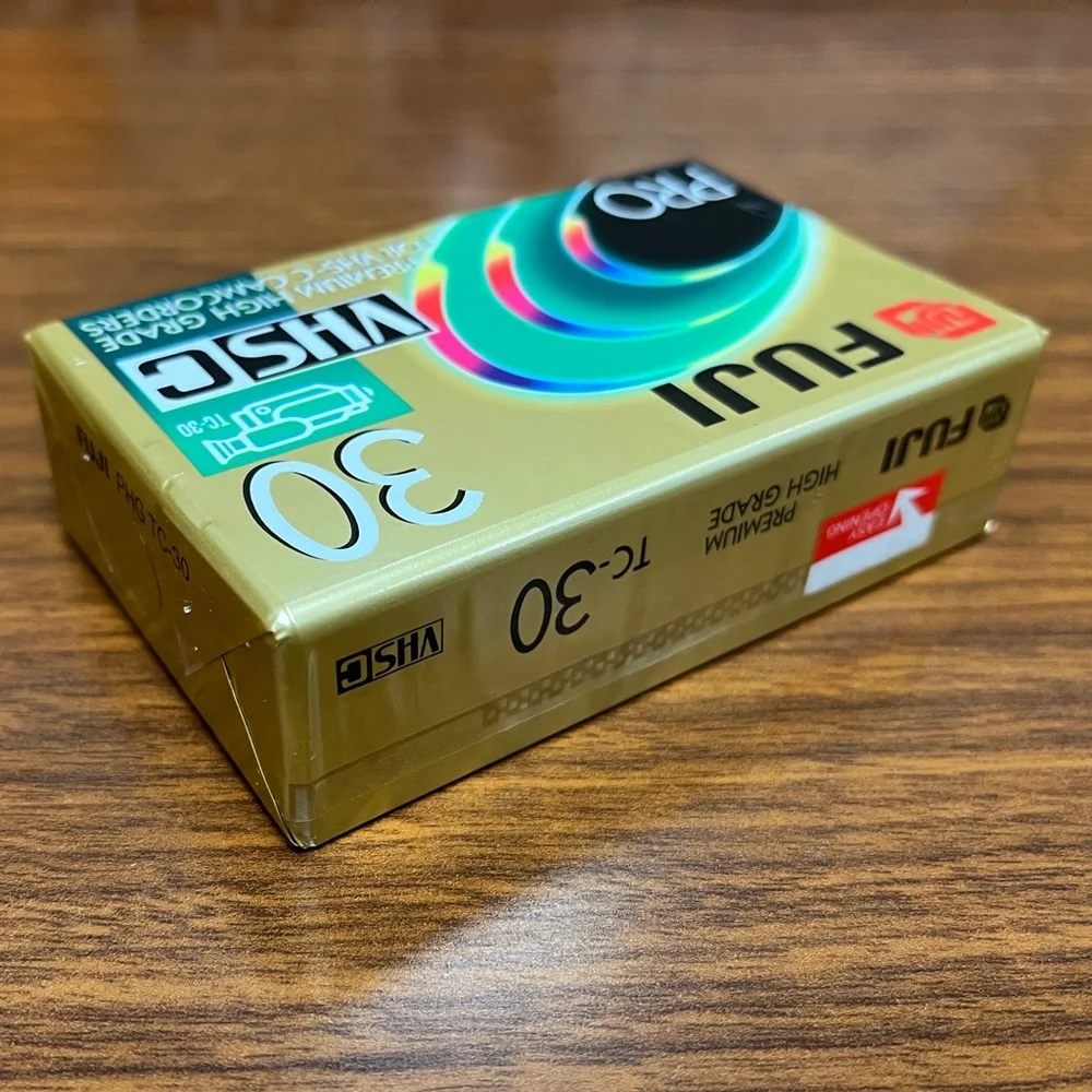One Fujifilm VHS-C Blank Cassette. TC 30 New For Camcorder